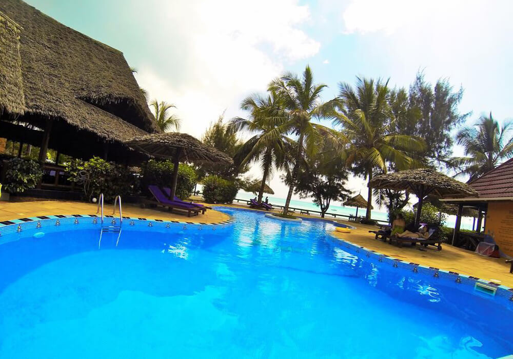 Mnarani Beach Cottages